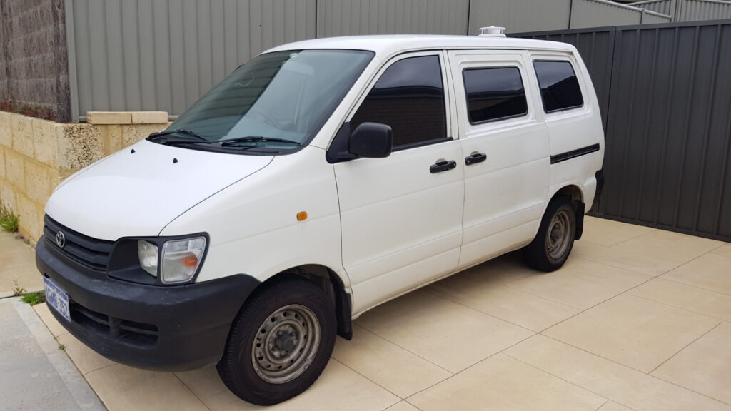 Started as a solo electrician with one ute