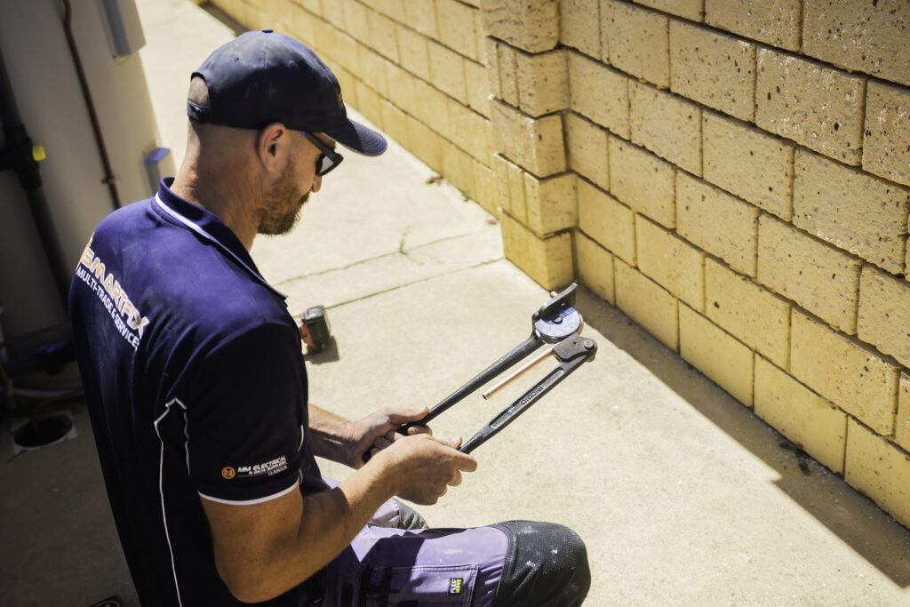 Smartfix tradesperson on site
